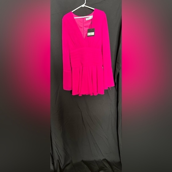 Mac Duggal 26411 NWT PLEATED BELL SLEEVE CHIFFON MINI DRESS - Picture 5 of 9